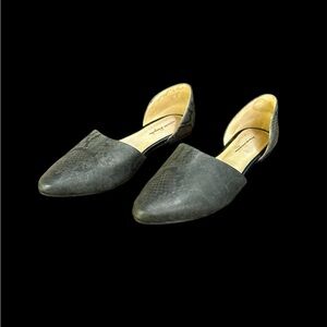 Women’s Free People Snake Print Leather D'orsay Flats size 8.5